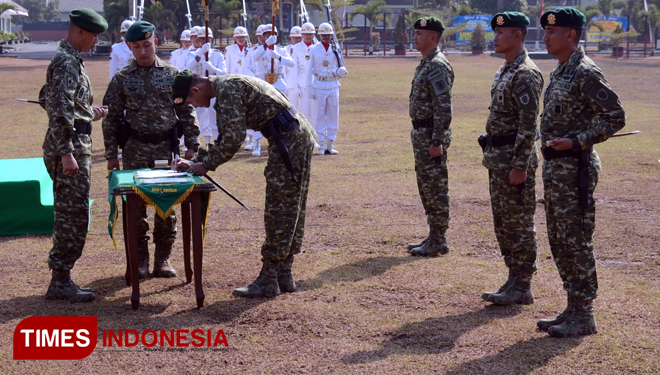 Danmen Armed Divisi Kostrad Pimpin Sertijab Dua Penjabat Danyon