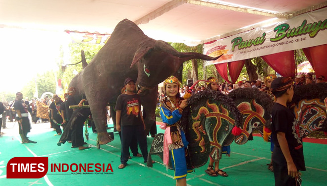 Pawai Budaya Meriahkan Hari Jadi Bojonegoro TIMES Indonesia