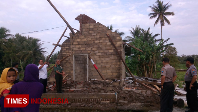 Diterjang Puting Beliung Bpbd Banyuwangi Rumah Rusak Berat Times