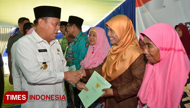 Program Ptsl Di Lamongan Hasilkan Ribuan Sertifikat Tanah Times Indonesia