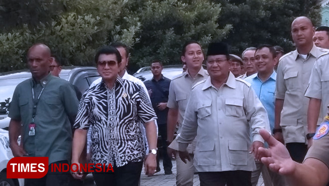 Prabowo Temui Gubernur Diy Sri Sultan Hb X Di Bangsal Kepatihan