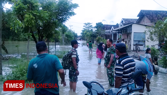 Banjir Di Gresik Warga Enggan Mengungsi TIMES Indonesia