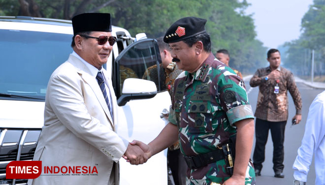 Kunjungi Mabes Tni Prabowo Janji Perkuat Alutsista Times Indonesia