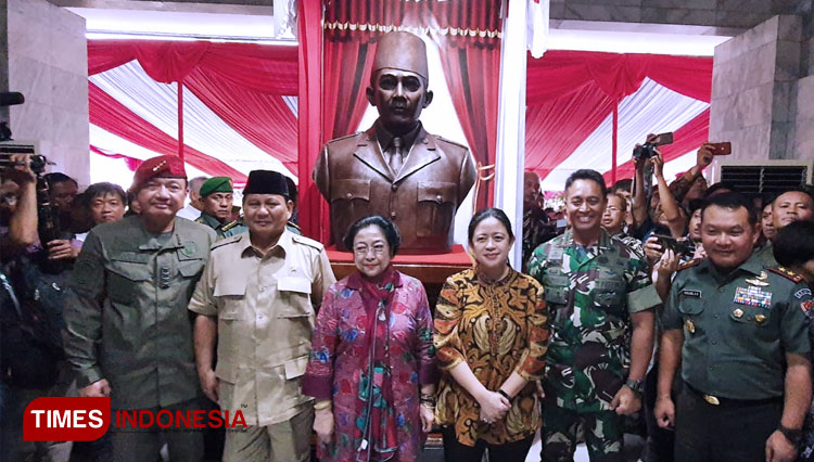 Resmikan Patung Bung Karno Megawati Puan Hingga Prabowo Ke Akmil