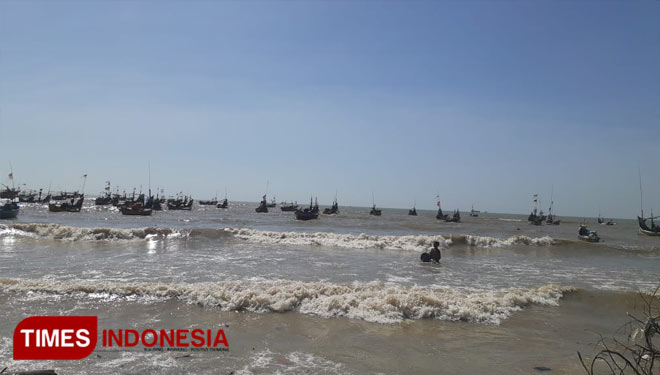 Bmkg Tuban Imbau Masyarakat Pesisir Waspada Dini Gelombang Tinggi Laut