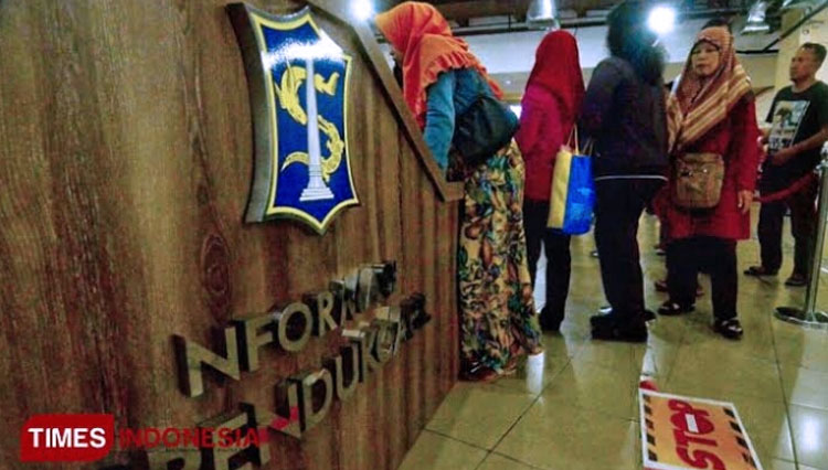 Selama Libur Panjang Dan Cuti Bersama Dispendukcapil Surabaya Tetap