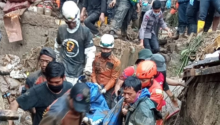 Tim SAR Gabungan Temukan Korban Longsor Bandung Barat TIMES Indonesia