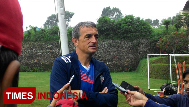 Pelatih Arema FC Milomir Seslija (Foto: Tria Adha/TIMES Indonesia)