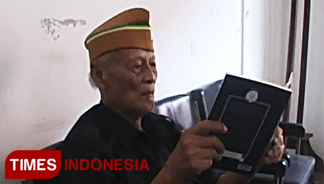 Ketua Korps Cacat Veteran Surabaya, Moekari. (Foto: dok. TIMES Indonesia) 
