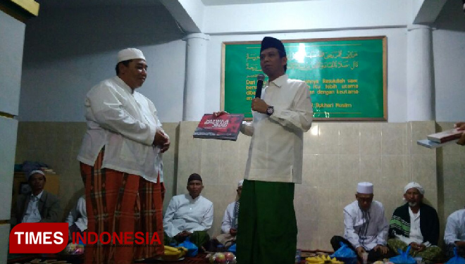 AMin-H.jpg