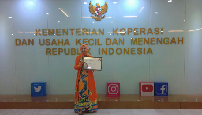Sukses Kembangkan UKM, Pemkab Jember Raih Penghargaan Natamukti 2017