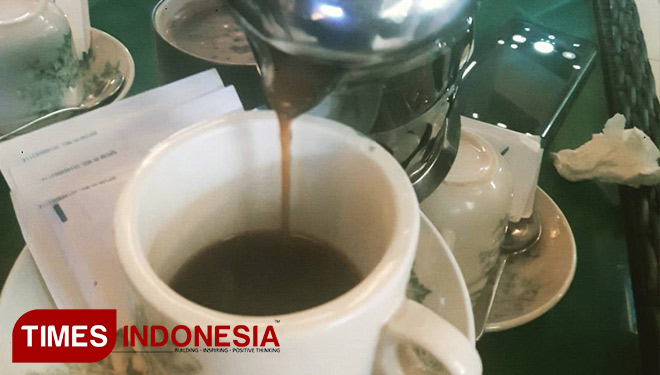 Kopi-Nusantara-CheeseBurry-2.jpg