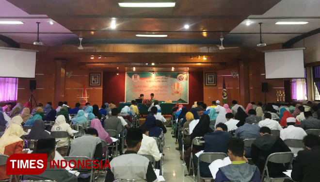 Suasana ruang Aula Fakultas Sastra FS UM. (FOTO: AJP TIMES Indonesia)