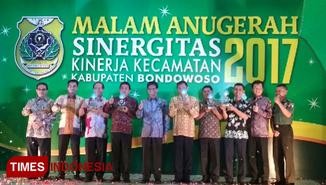 Malam-Anugerah-Sinergitas-2017.jpg