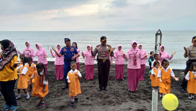 Liburan Joget Baby Shark Bareng Kapolres Probolinggo Di