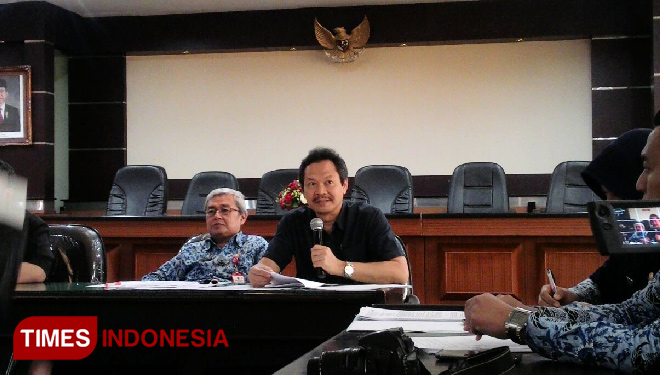 Ketua tim tranplantasi ginjal RSSA, dr Atma Gunawan. (FOTO: Imadudin/TIMES Indonesia)