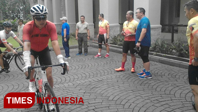 Gowes-2.jpg