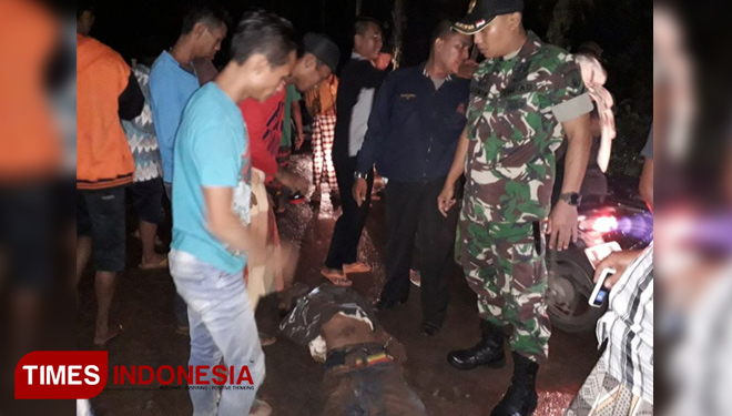 Jatuh ke Parit, Begal Mabuk Dipukuli Warga