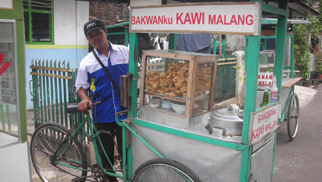 Pedagang Bakso Keliling Homecare24