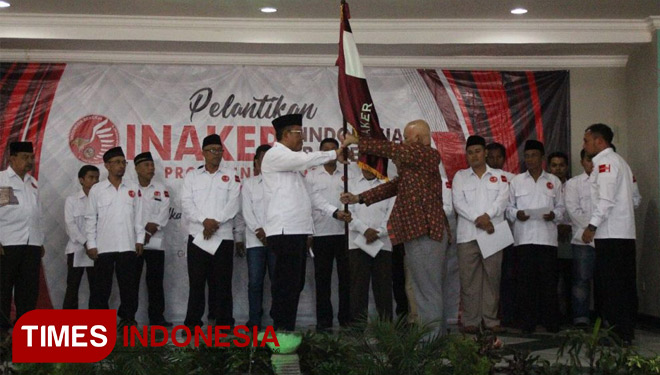 Pelantikan pengurus Inaker Probolinggo (FOTO: Happy/TIMES Indonesia)