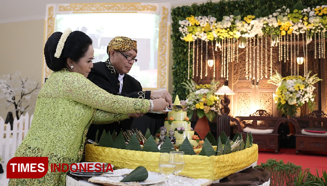 Tumpeng.jpg