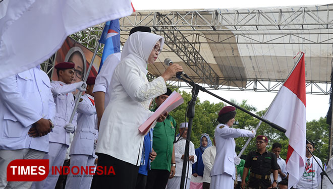 Tantang Incumben, Ini Ikrar Politik Mundjidah-Sumrambah
