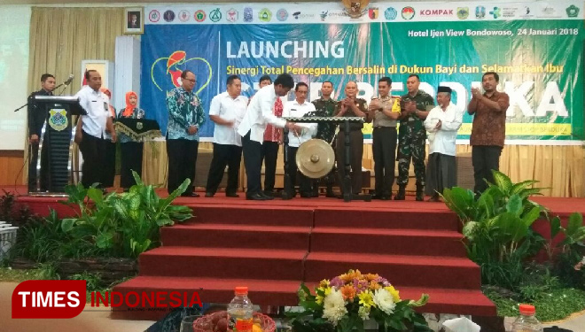 Launchig program Stop Berduka oleh Bupati Bondowoso, Amin Said Husni. (FOTO: Sofy/TIMES Indonesia)