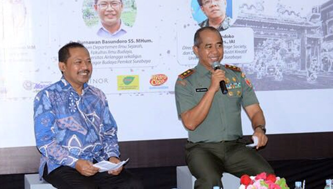 Mayjen TNI Arif Rahman saat mengunjungi kantor Radar Surabaya, Jumat (2/2/2018). (FOTO: Istimewa)