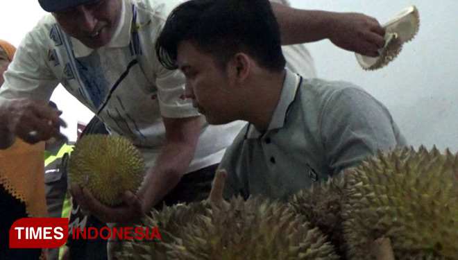 Durian-A.jpg