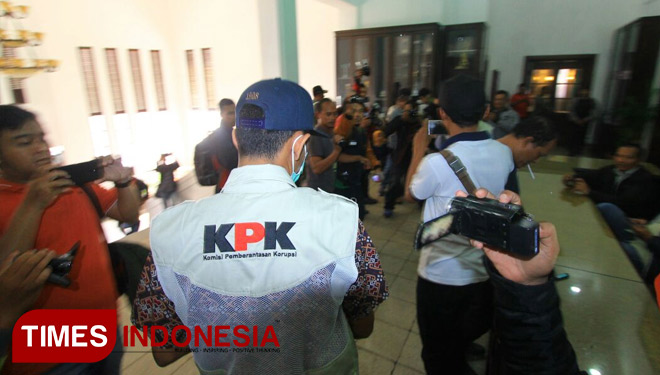 ILUSTRASI: Petugas KPK. (FOTO: Dok TIMES Indonesia)