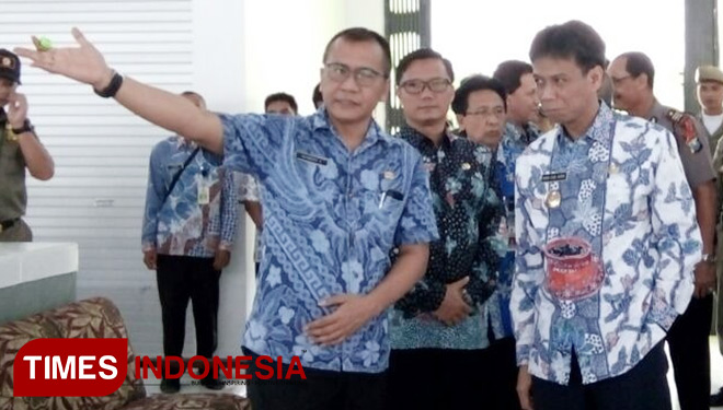 Bupati Amin Tinjau Pasar Rakyat di Desa Kejayan