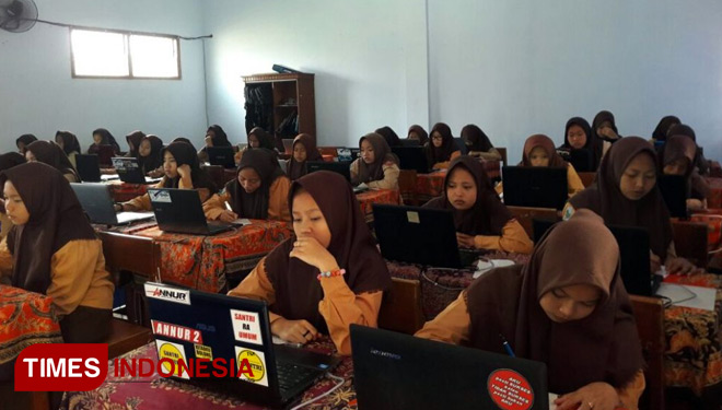 Pastikan UNBK Lancar, SMP An Nur Gelar Simulasi