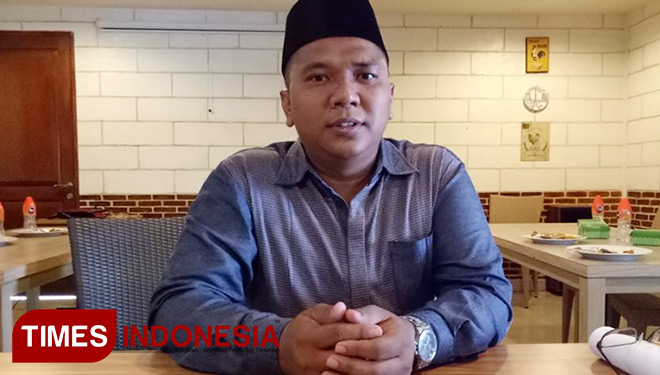 Ketua Panwaslu Bangkalan, Ahmad Mustain Soleh. (FOTO: Doni Heriyanto/TIMES Indonesia)