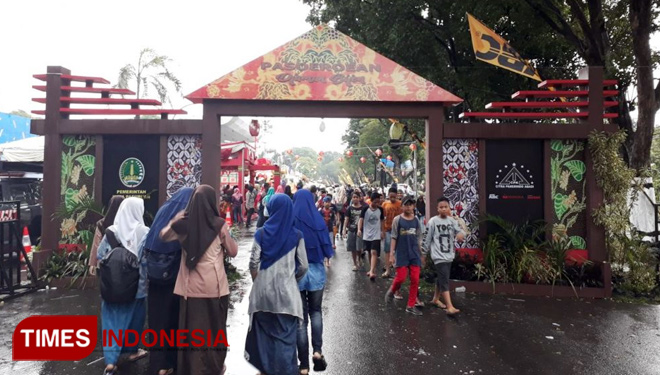 Festival Pasoeroean Djaman Biyen (PJB) dalam rangka peringatan Hari Jadi Kota Pasuruan yang ke-332.(FOTO: AJP TIMES Indonesia)