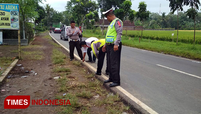 Ibu dan Anak Asal Srono Meninggal Tertabrak Mobil Boks