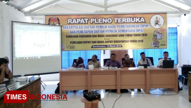 Rapat Pleno Terbuka DPHP dan DPS Pemilihan Gubernur dan Wakil Gubernur Jawa Timur serta Pilkada Bondowoso 2018 (FOTO: Sofy/ TIMES Indonesia)
