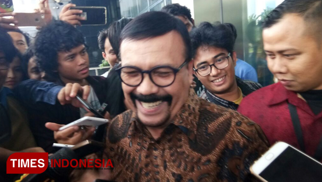 Leroy Osmani usai diperiksa penyidik Komisi Pemberantasan Korupsi (KPK), Jumat, (16/3/2018) (FOTO: Hasbullah/ TIMES Indonesia)