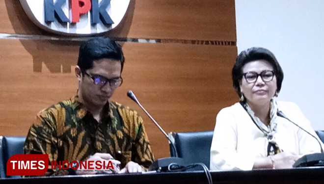 Juru Bicara KPK Febri Diansyah (kiri). (FOTO: Dok. TIMES Indonesia)