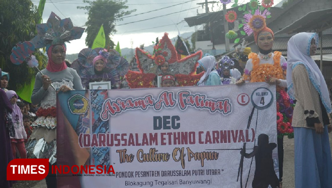 DEC.jpg