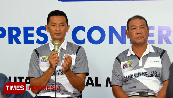 Pelatih dan Manajer tim Palembang Bank SumselBabel. (FOTO: Tria Adha/TIMES Indonesia)