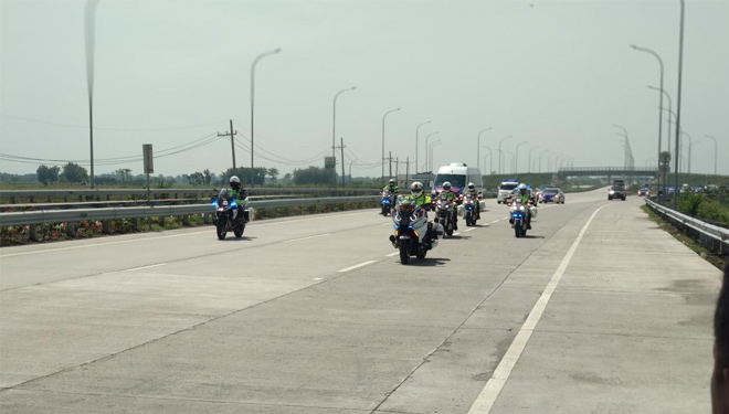 Hore, Mudik Lebaran 2018 Bisa Lewat Tol Jakarta-Surabaya 