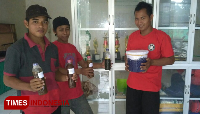 Hasil-membuat-fermentasi-air-kencing-kelinci.jpg