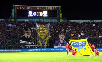 Berakhir Imbang, Stadion Kanjuruhan Ricuh