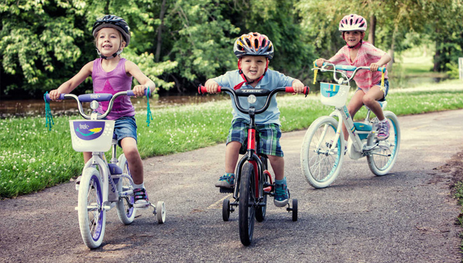 Anak bersepeda. (FOTO: Be The Best Sport)