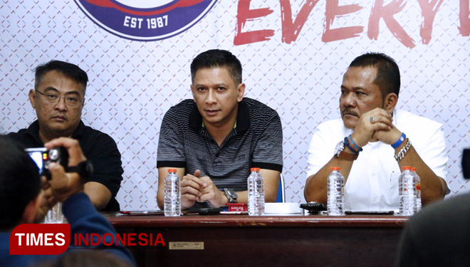 Jatuh Korban Jiwa, CEO Arema FC Akui Lalai