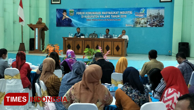 Forum Komunikasi Masyarakat Industri di Kabupaten Malang tahun 2018 Dinas Tenaga Kerja Kabupaten Malang di BLK Singosari, Selasa (24/4/2018) siang. (FOTO: Widodo Irianto/TIMES Indonesia)