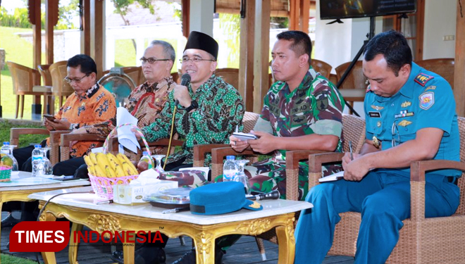 Di Banyuwangi, TNI Aktif Jaga Ketertiban Kota