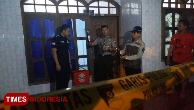 Polresta Sidoarjo Gerebek Home Industri Miras Oplosan