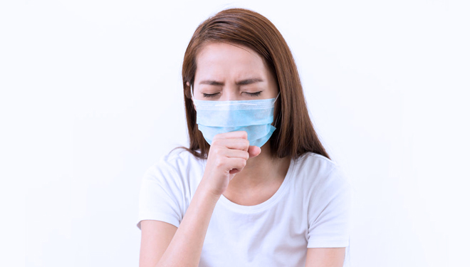 Tips mengatasi batuk (FOTO: iStock)