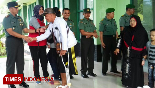 Pemberangkatan warga Bontang. (FOTO: Kodim Bontang for TIMES Indonesia)